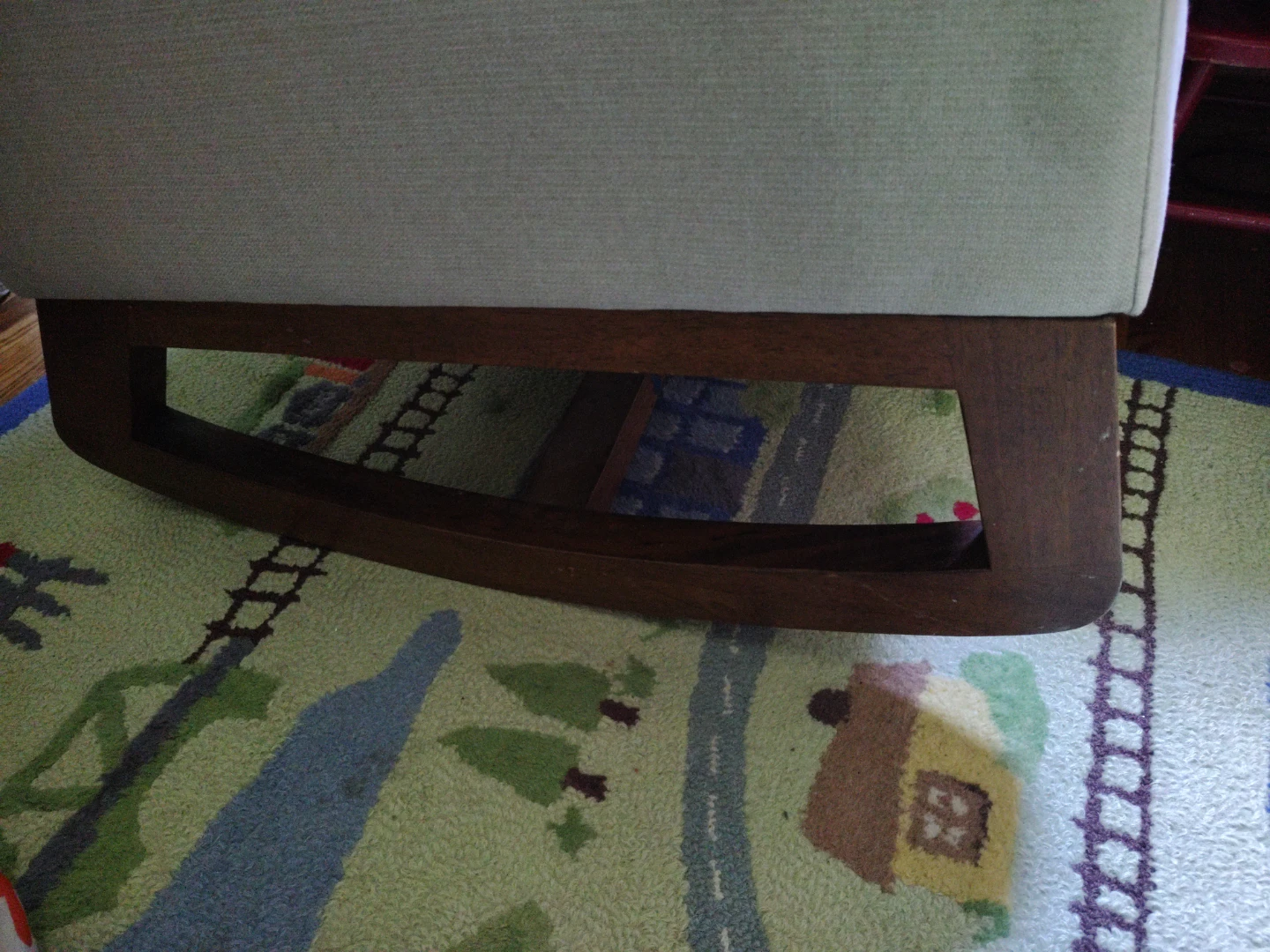 Nursery rocking chair - photo 3