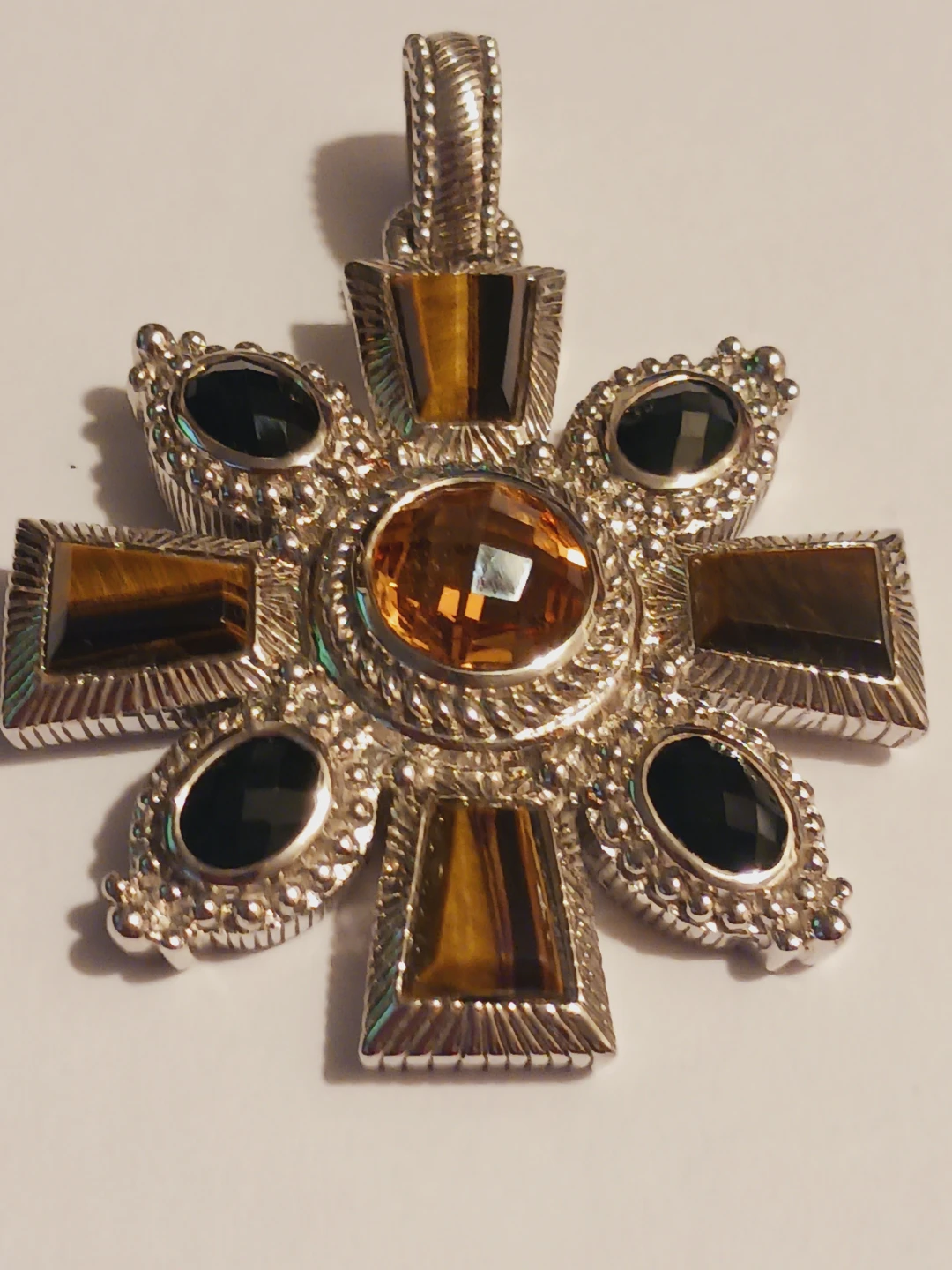 NEW !! AUTHENTIC SIGNED JUDITH RIPKA 925 STERLING MALTESE CROSS - photo 3