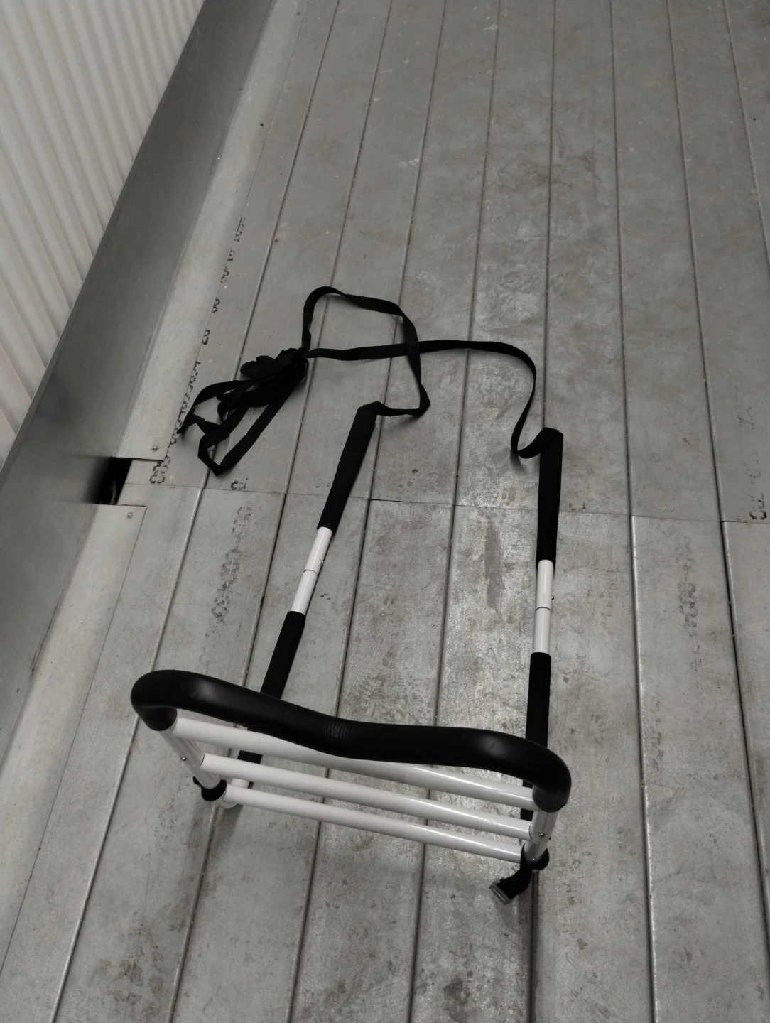 Bedside Assist Rail with Straps - photo 3