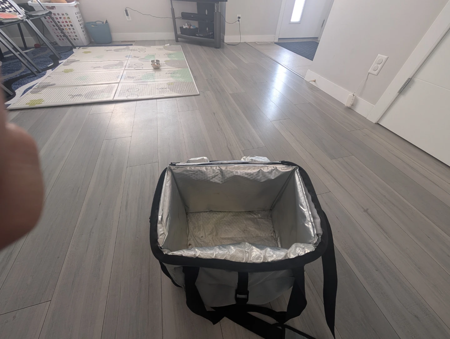 Soft Lunch Bag/Cooler Bag/Camping Bag - photo 5
