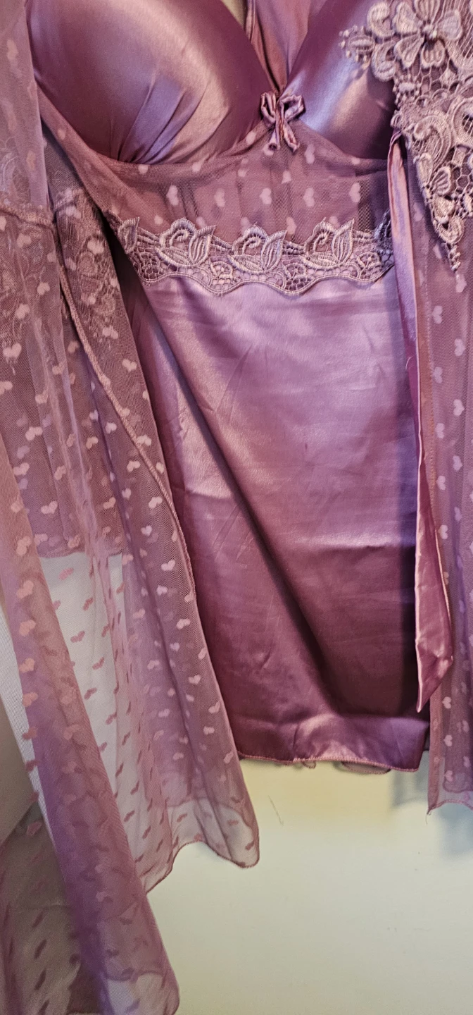 Purple Lace Heart Pattern Nightgown and Robe Set - photo 3