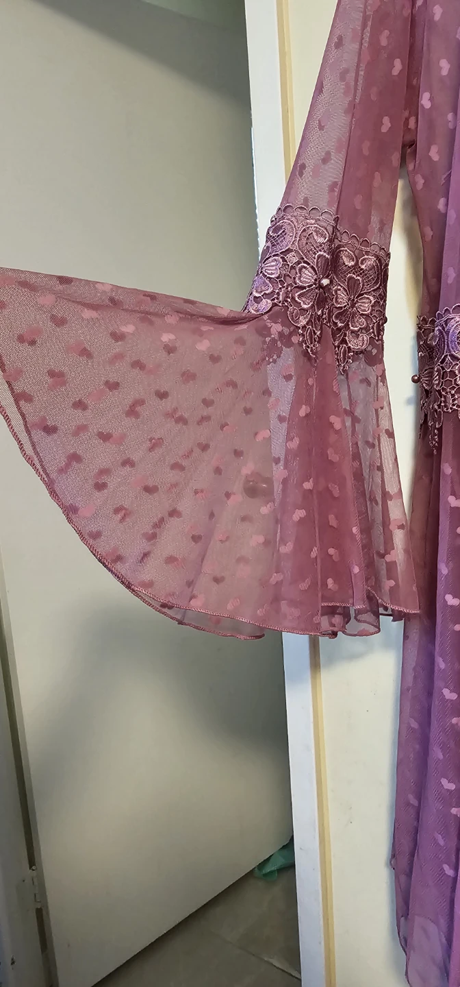 Purple Lace Heart Pattern Nightgown and Robe Set - photo 4