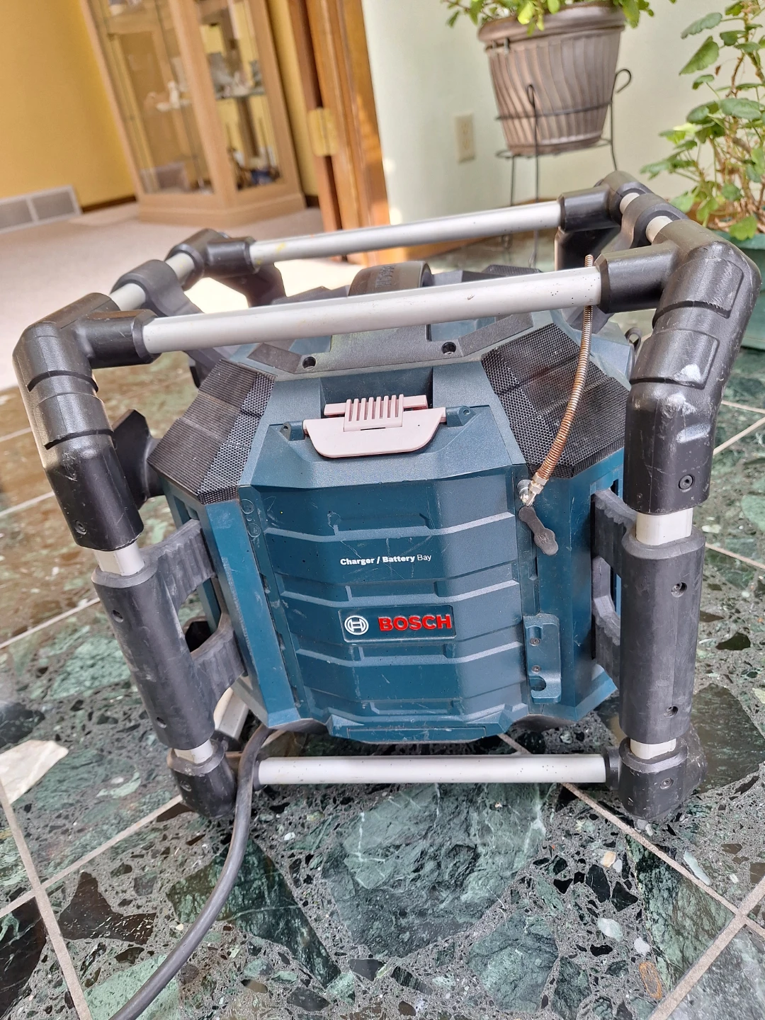 Bosch PowerBox Subwoofer Worksite Radio - photo 3
