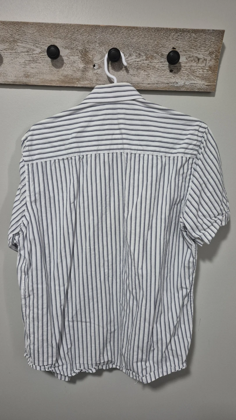SIMONZ Men's Striped Short Sleeve Shirt - photo 2
