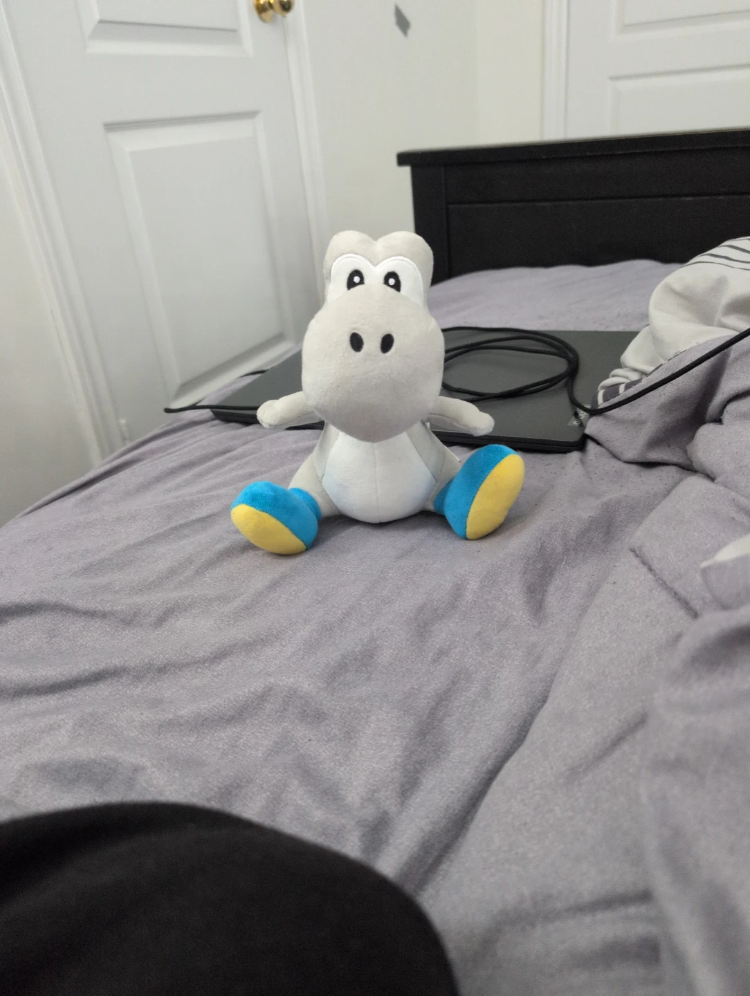 Yoshi Plushie (White) - photo 3