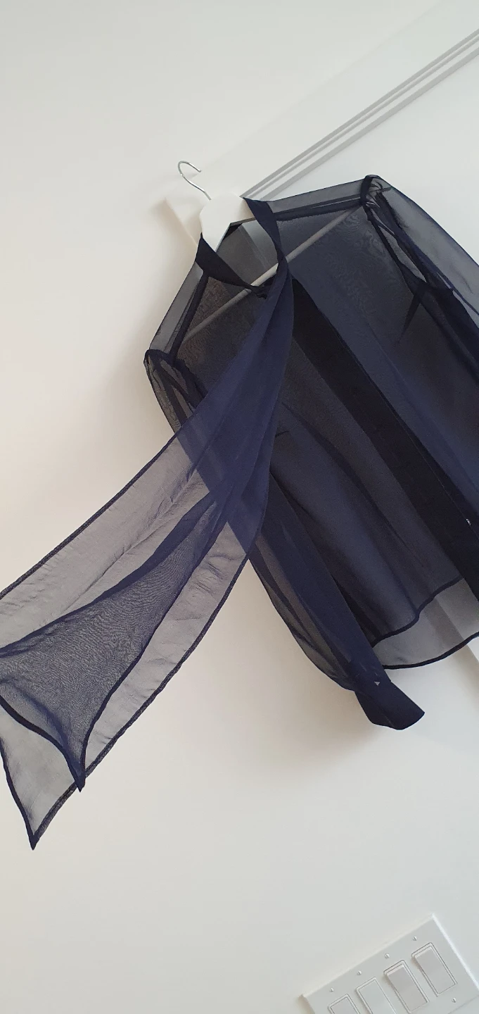 Elegant Custom-Made Chiffon Blouse – Approx. Size S/M - photo 4