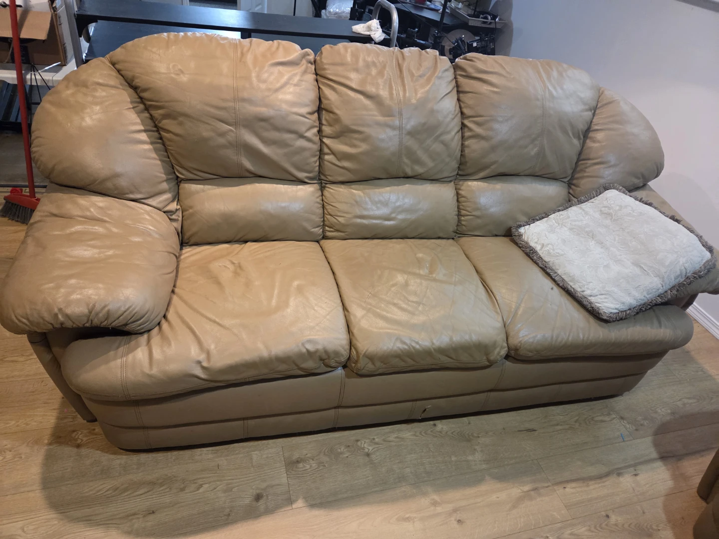 Tan Leather 3-Seater Sofa & love-seat - photo 3
