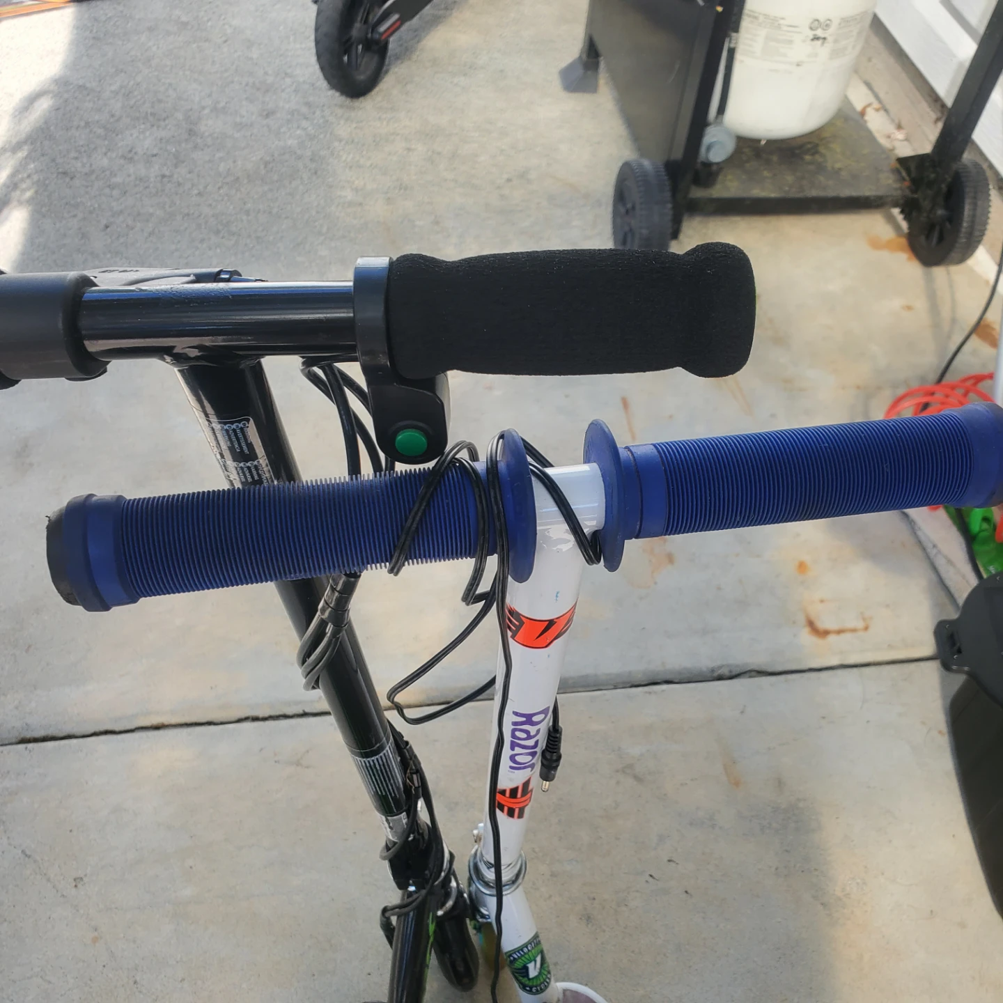 2 Razor Electric Scooter - photo 2