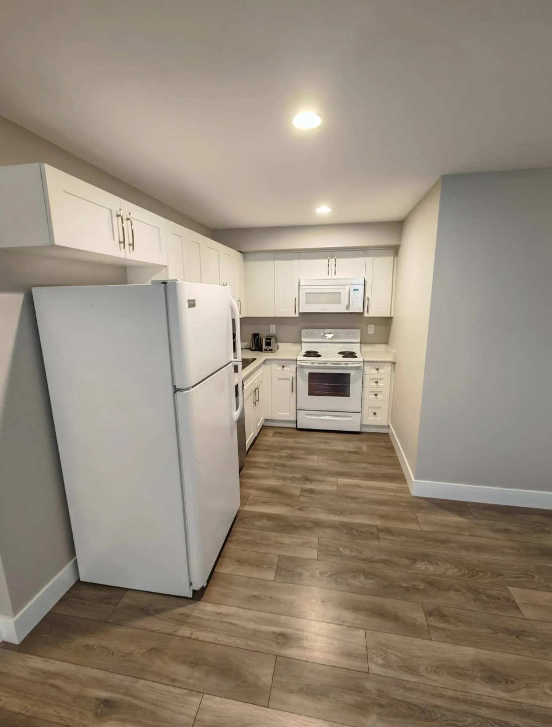 short term rent Langley  2bed 1bath - photo 2