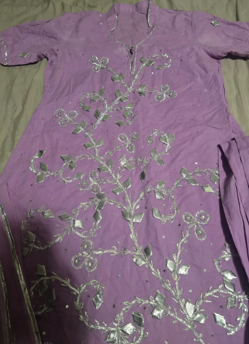 Purple  gotta  patti Kurti with Pants and Dupatta - photo 2