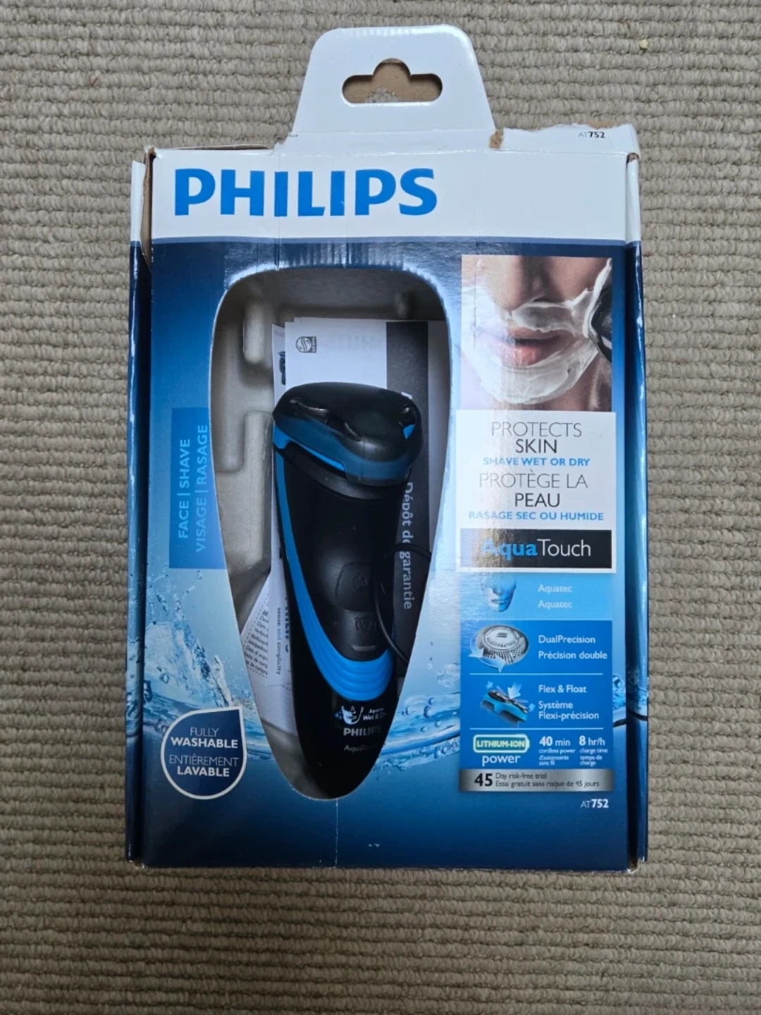 Philips AquaTouch Wet & Dry Electric Shaver