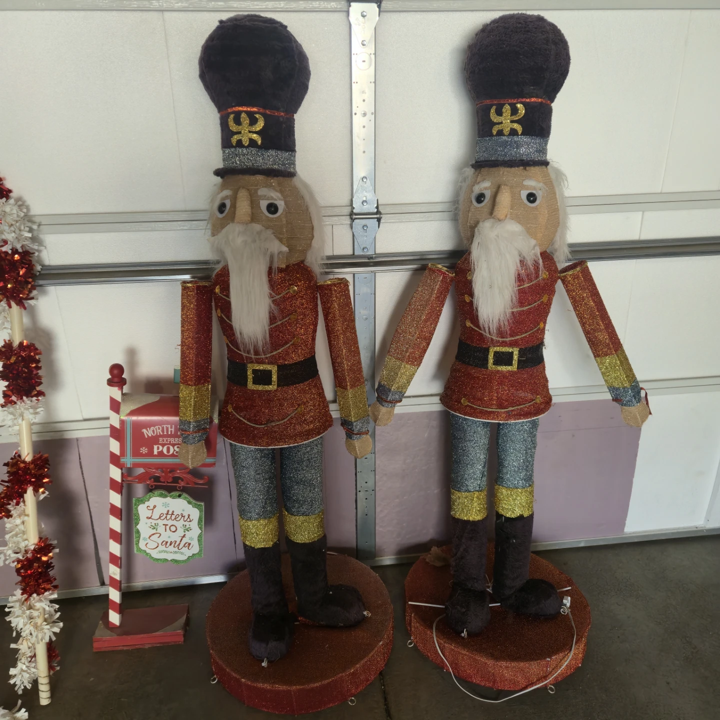 Giant Nutcracker Christmas Decorations (Set of 2) - photo 2