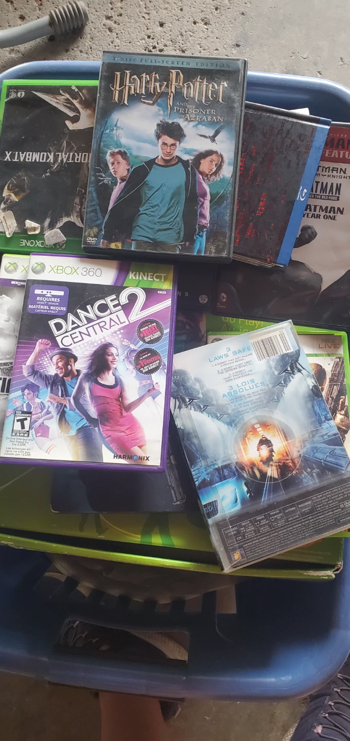 2 Xbox 360 Console with Games - photo 3