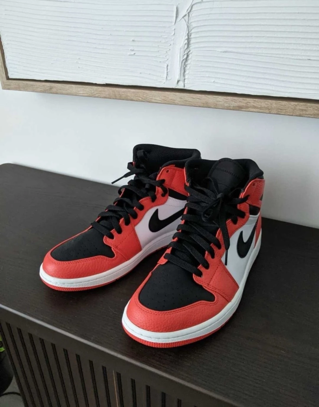 Air Jordan 1 Retro High 'Rare Air - Max Orange' Sneakers