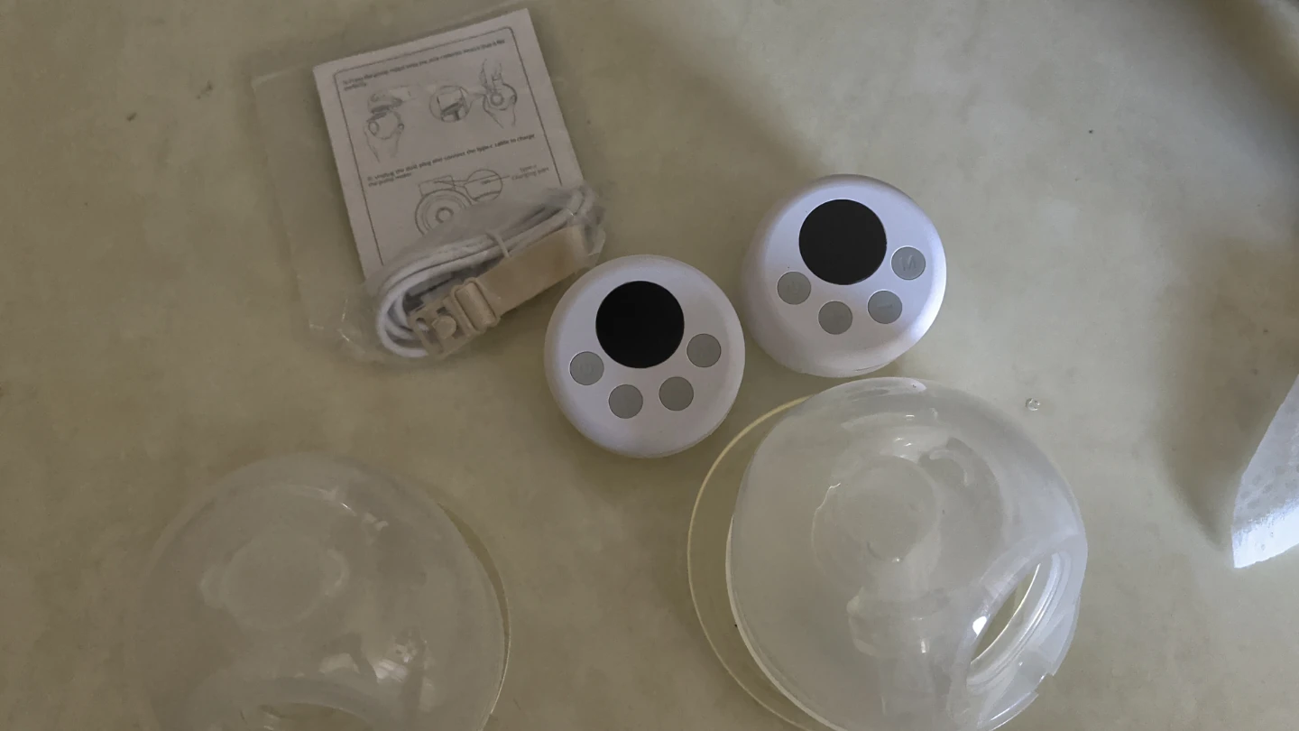 Wearable Double Electric Breast Pump - photo 2