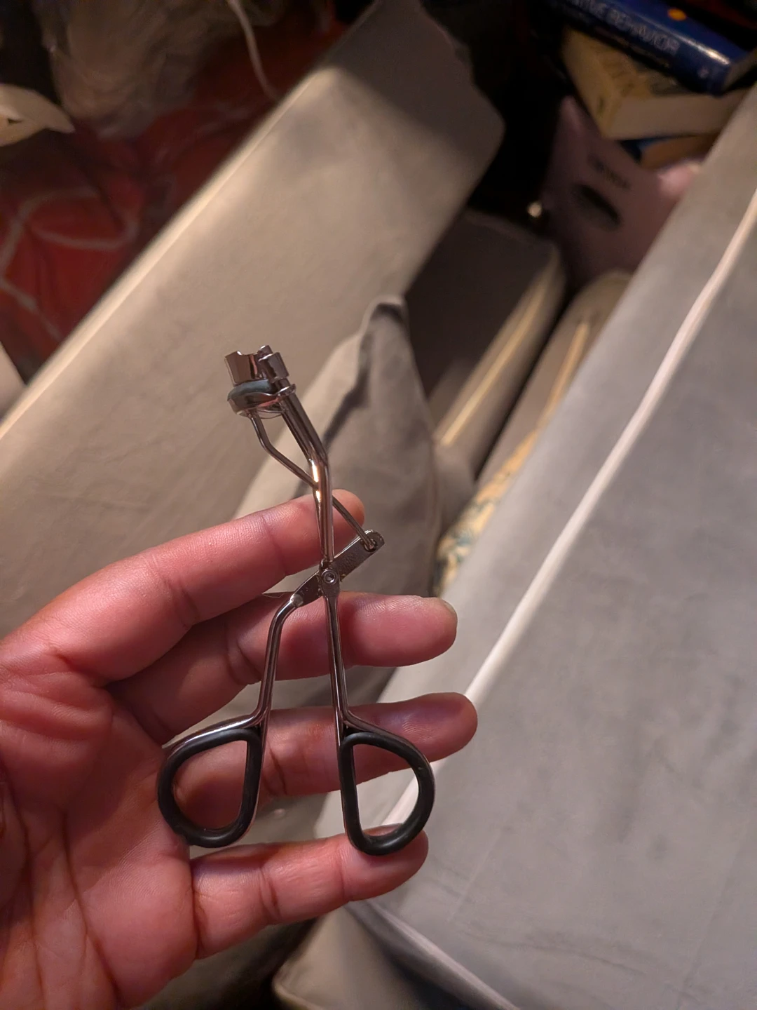 Silver Metal Eyelash Curler