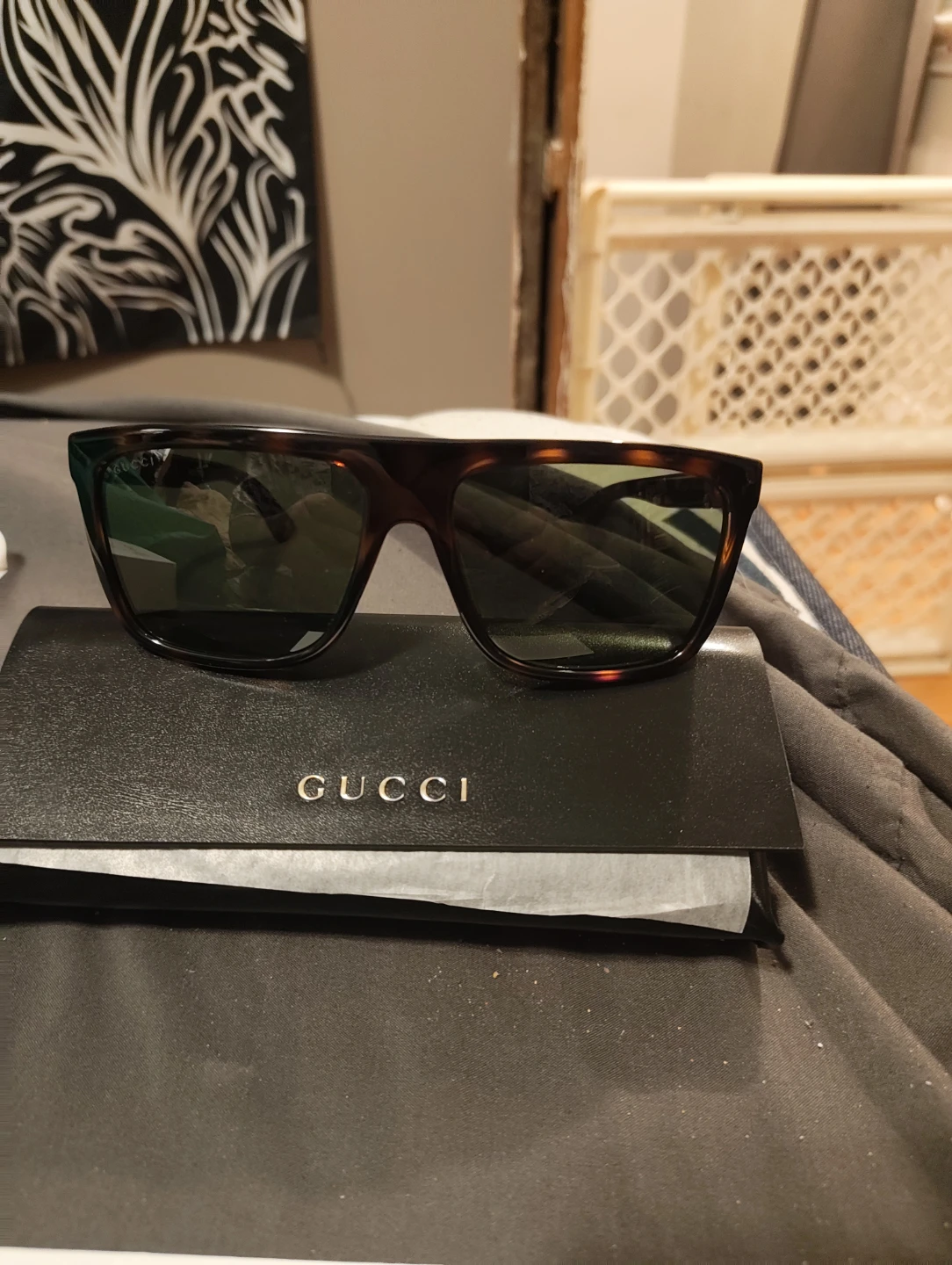 Gucci Sunglasses GG0748S