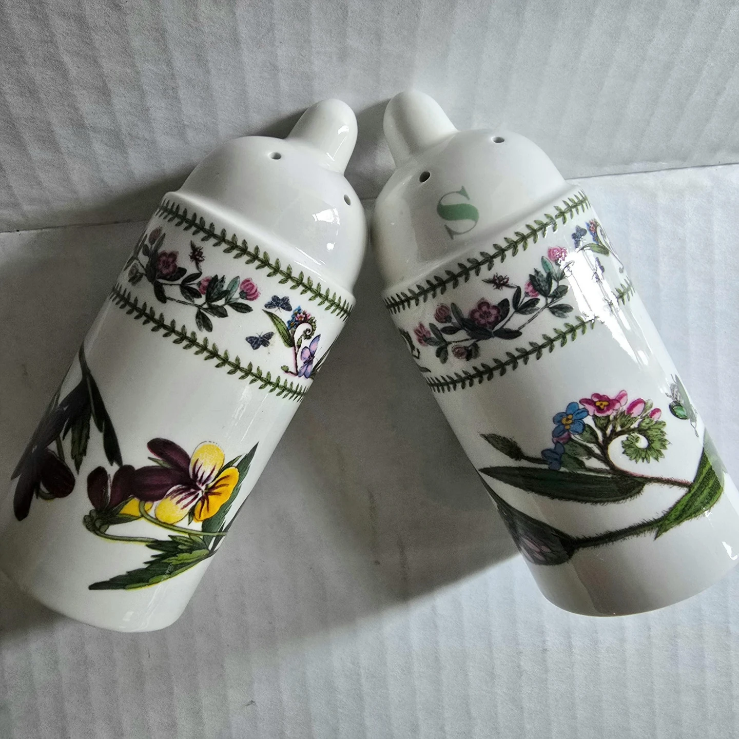 Portmeirion Botanic Garden Salt & Pepper Shakers - New Vintage - photo 2