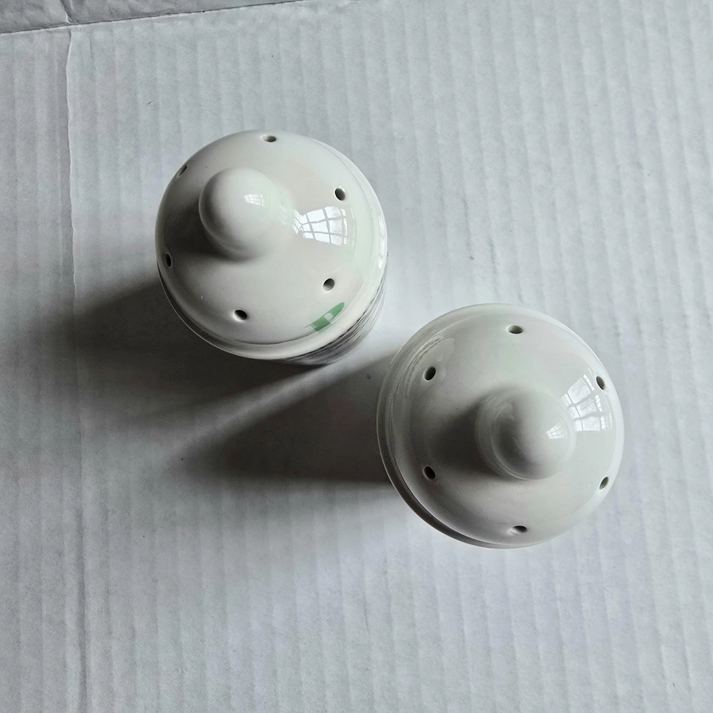 Portmeirion Botanic Garden Salt & Pepper Shakers - New Vintage - photo 4