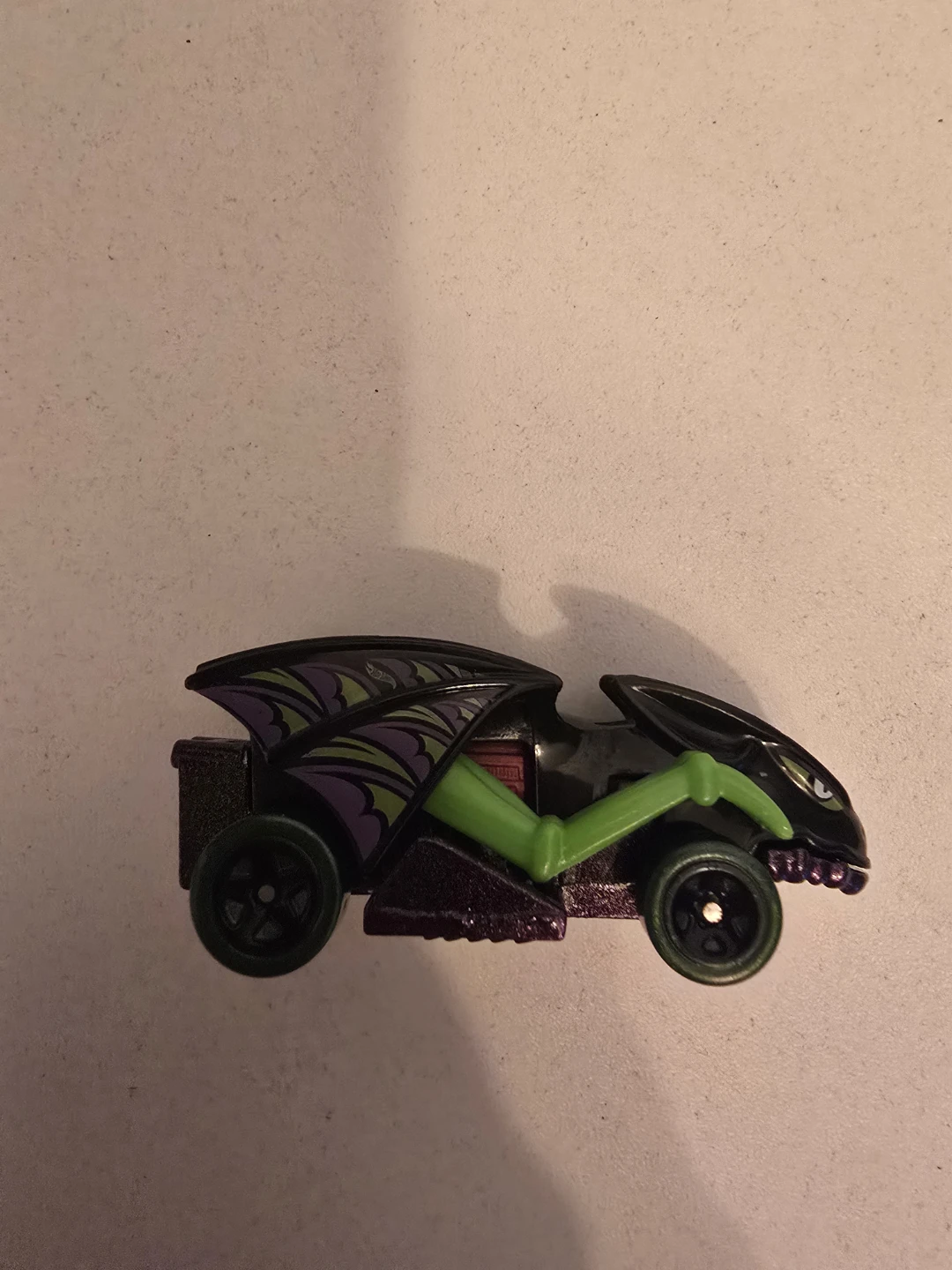 Hot Wheels Dragon Car Toy - photo 3