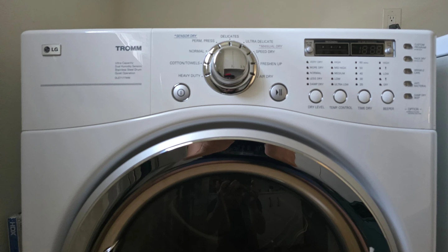 ​LG TROMM Washer & Dryer Set - photo 3