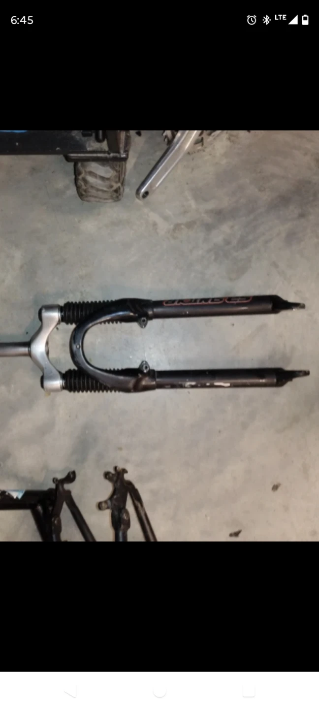 Vintage SR Suntour 26" Suspension Fork