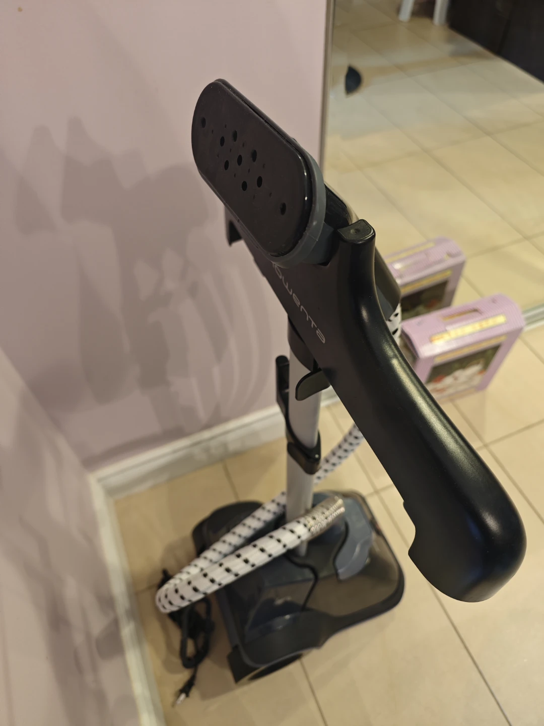 Rowenta Garment Steamer with Integrated Hanger - photo 3