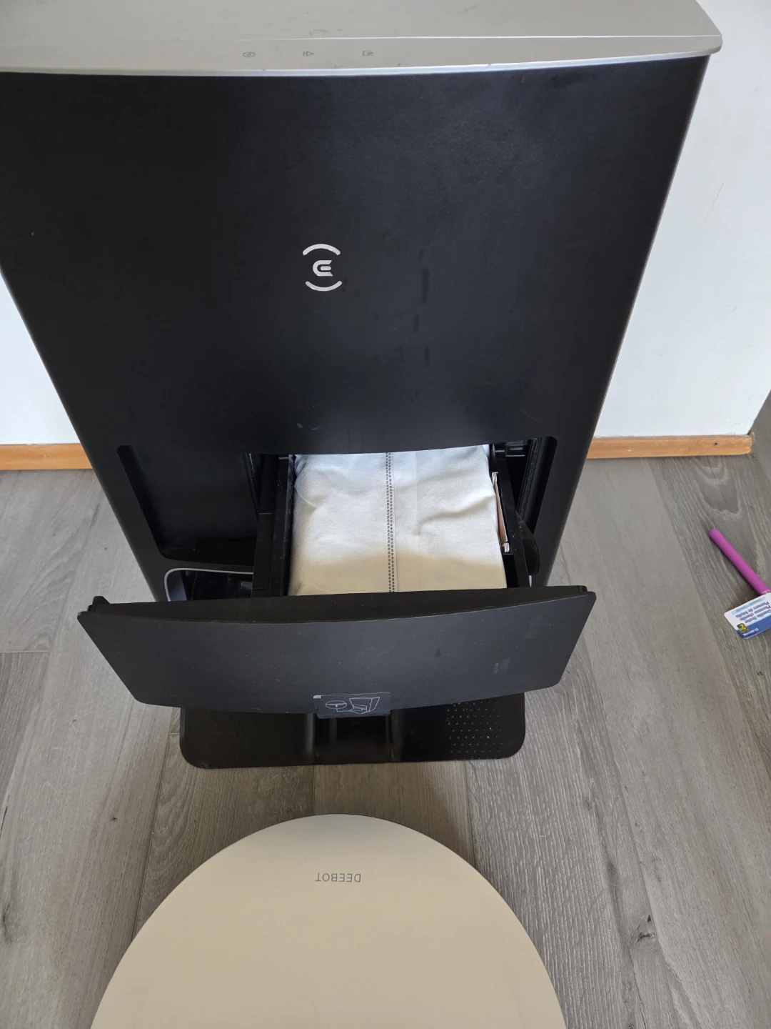 ECOVACS DEEBOT Robotic Vacuum and Mop - photo 3