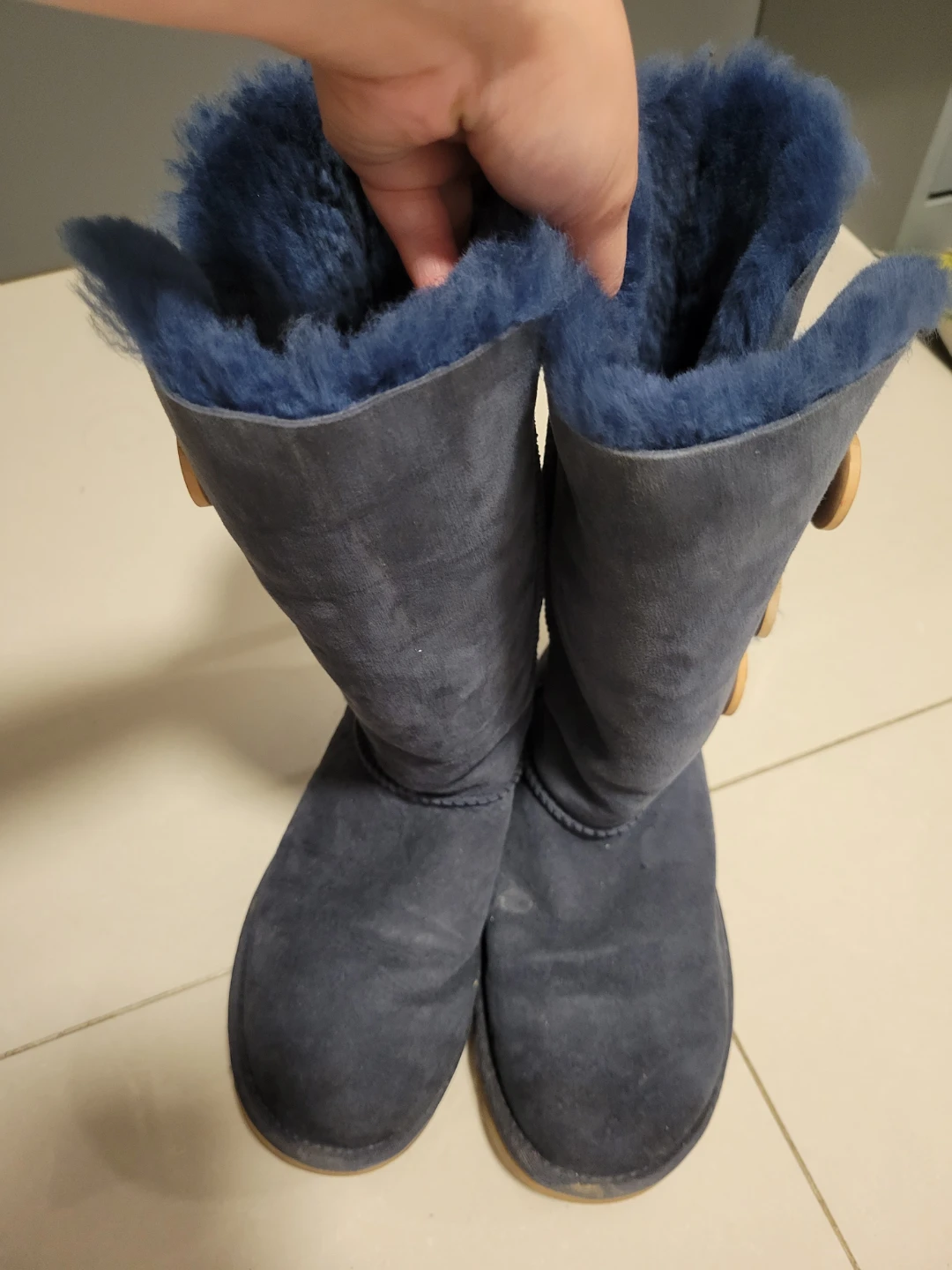 UGG Australia Bailey Button Boots - Size 6