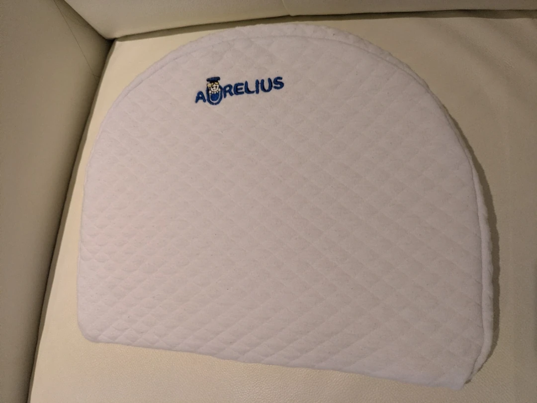 Aurelius Quilted Wedge Pillow