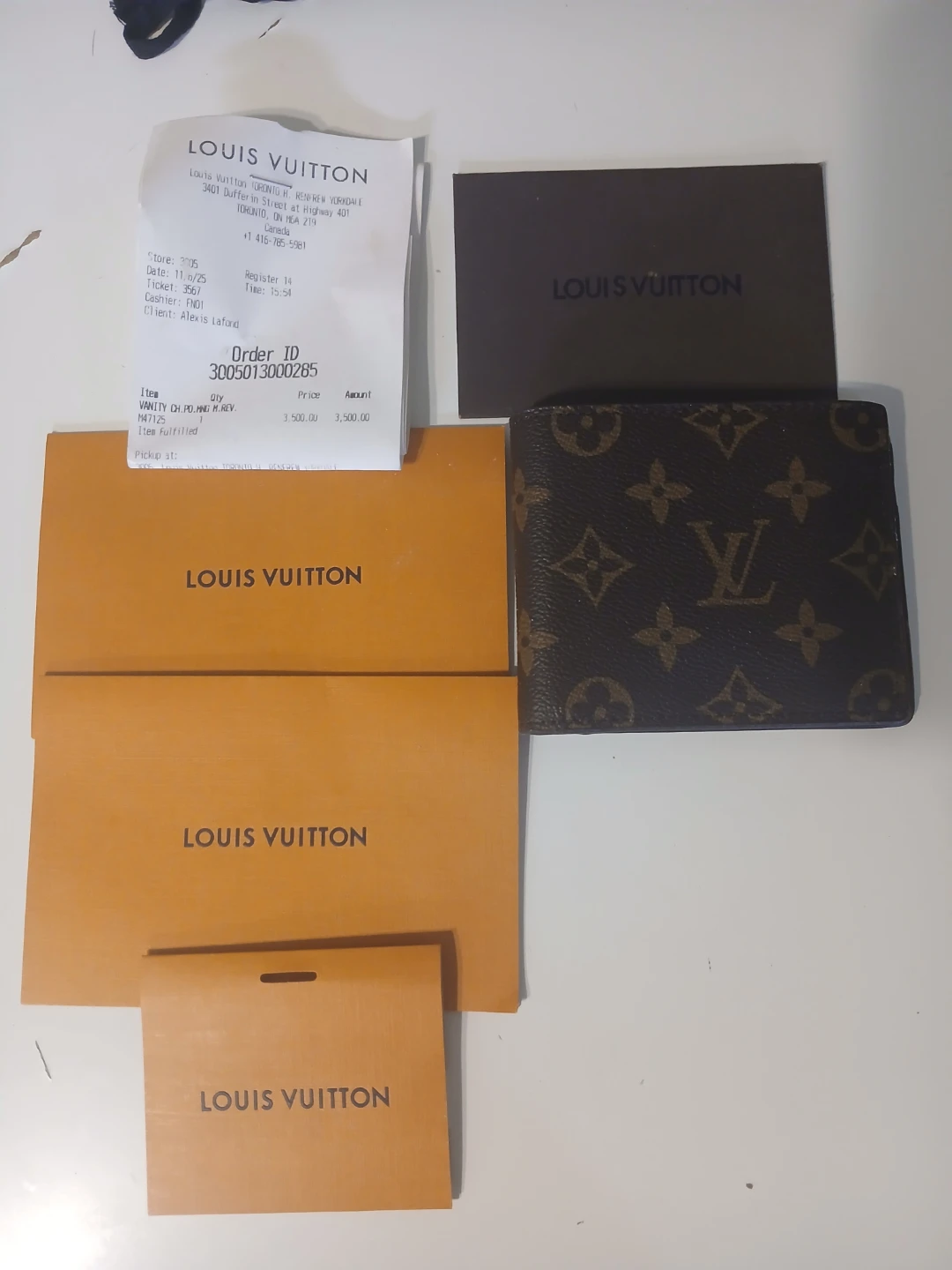 Assorted Designer Eyeglass Cases - Gucci, Prada, Hugo Boss - photo 2