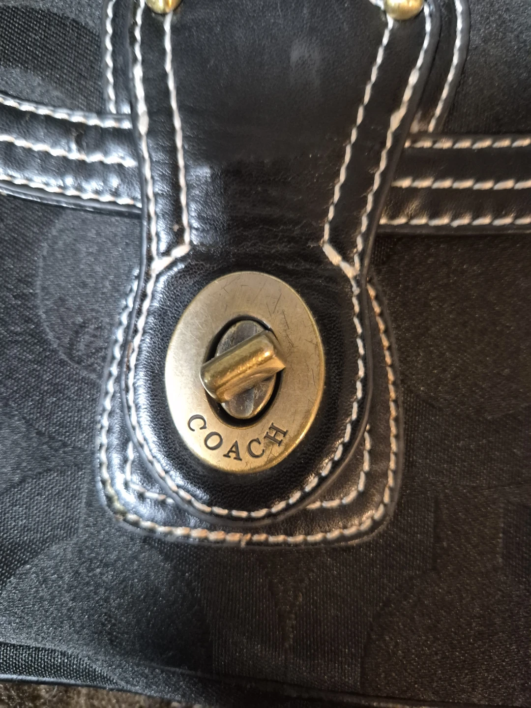 COACH Black Signature Crossbody Bag - photo 2