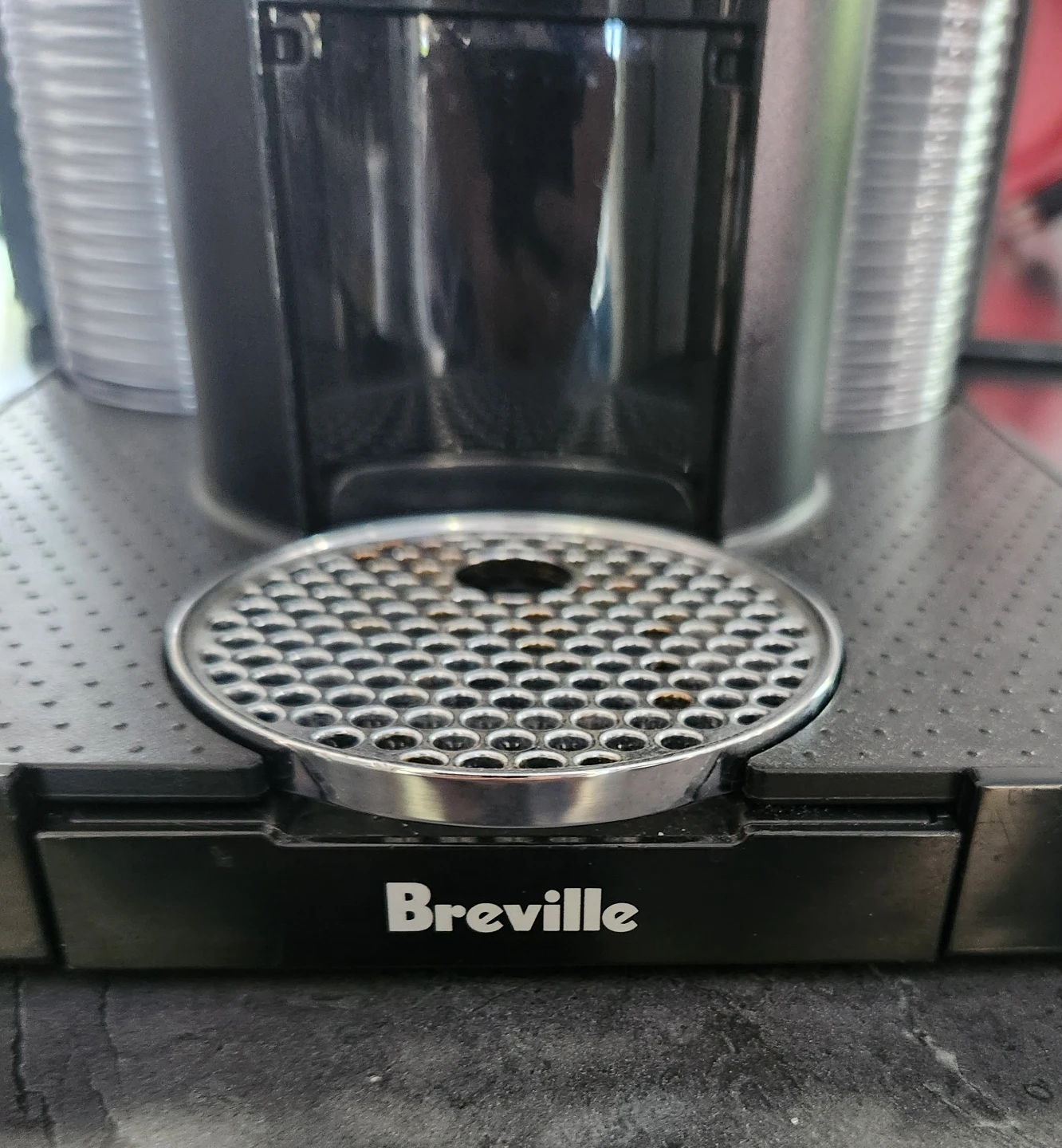 Breville Nespresso BNV220BLK Coffee Maker - photo 2