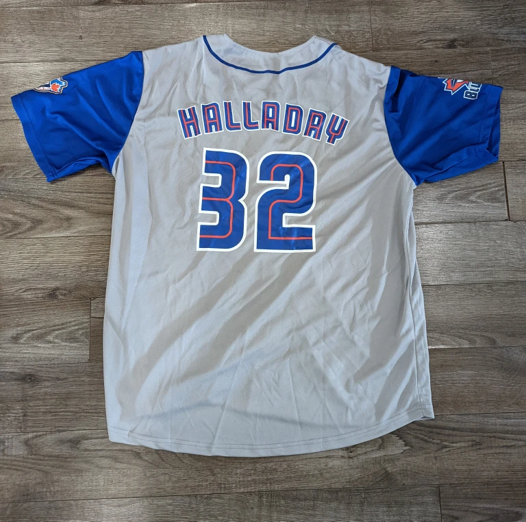 Blue Jays Roy Halladay giveaway jersey from June 8 2026 - photo 2