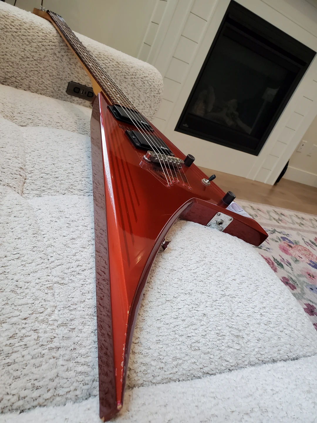 Jackson Rhoads JS30 V Guitar (2007) Metallic Red - photo 5