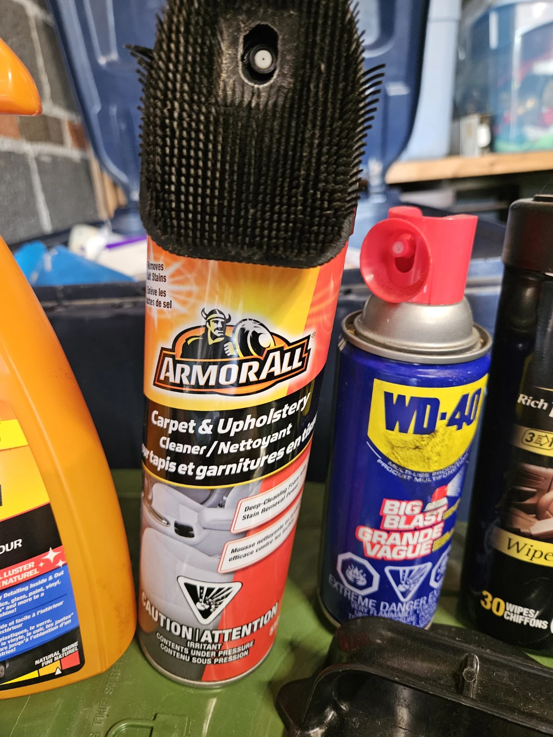 Car detailing products. 80% full - photo 4
