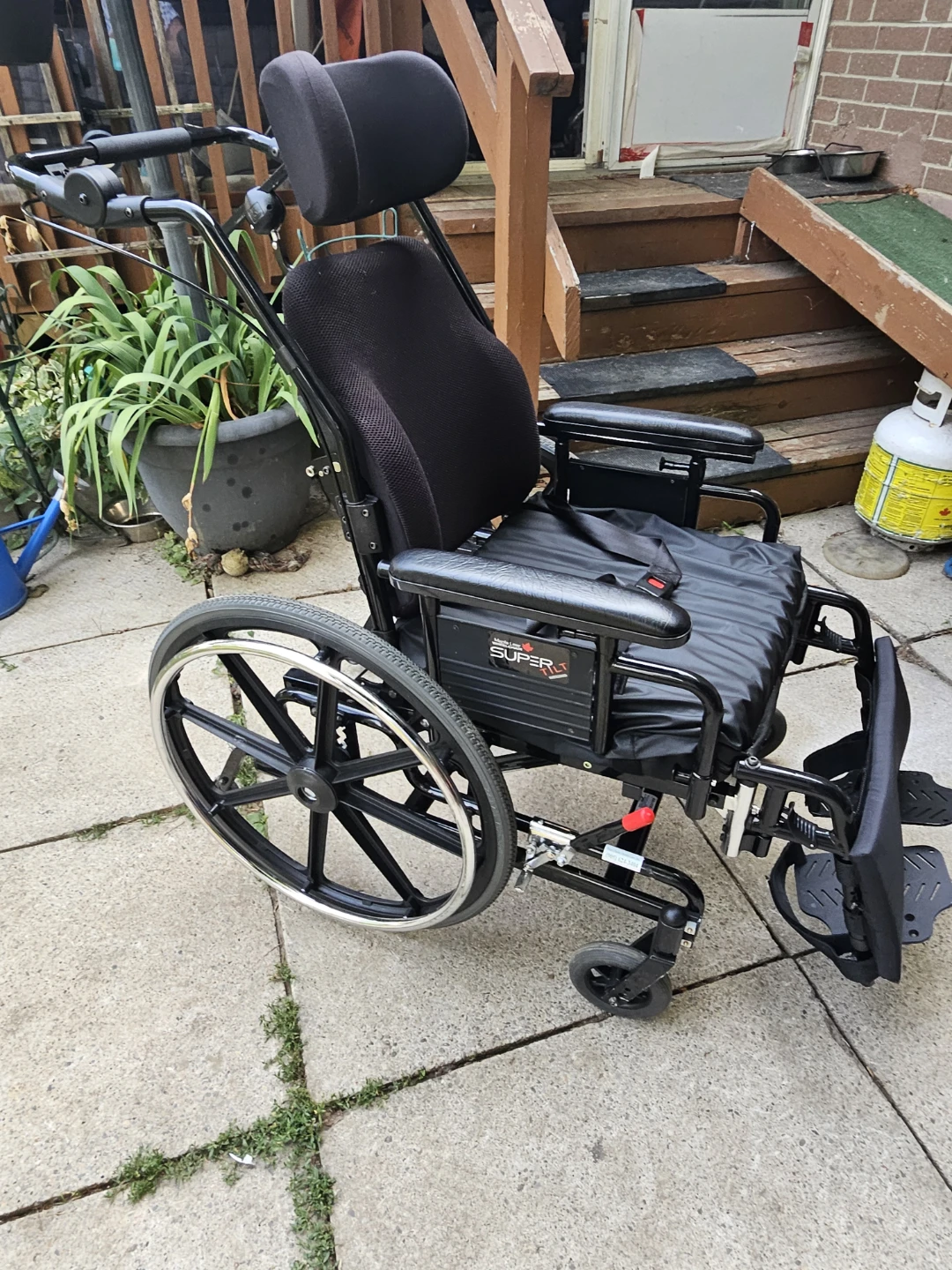 Maple leaf Wheelchair with Headrest - photo 5
