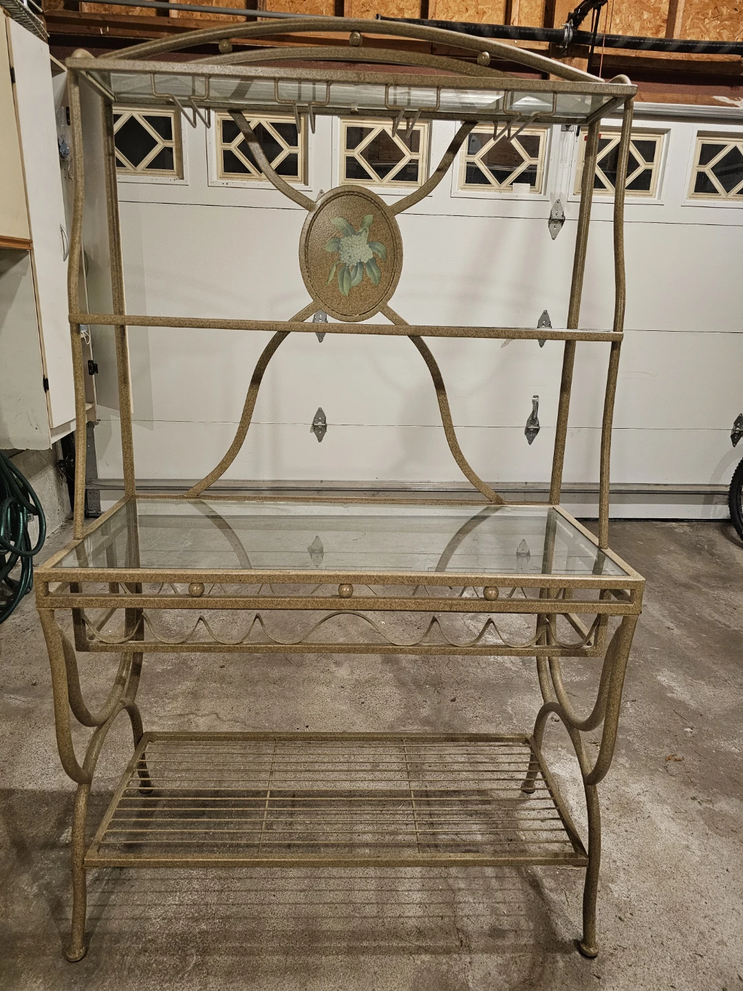 Strong and heavy duty  Tropical Glam Metal & Glass Baker's Rack - photo 2