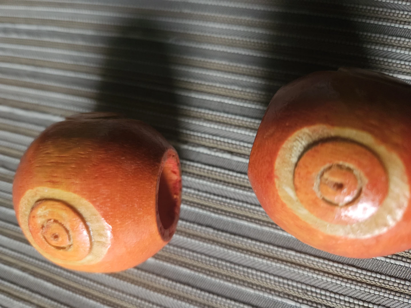 Set of 3 Orange Wooden Napkin Rings - photo 5