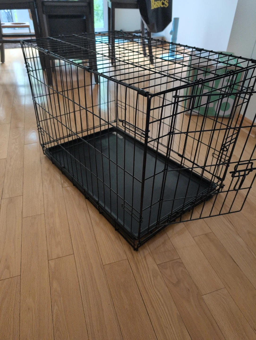 Wire Dog Crate with Tray - photo 2