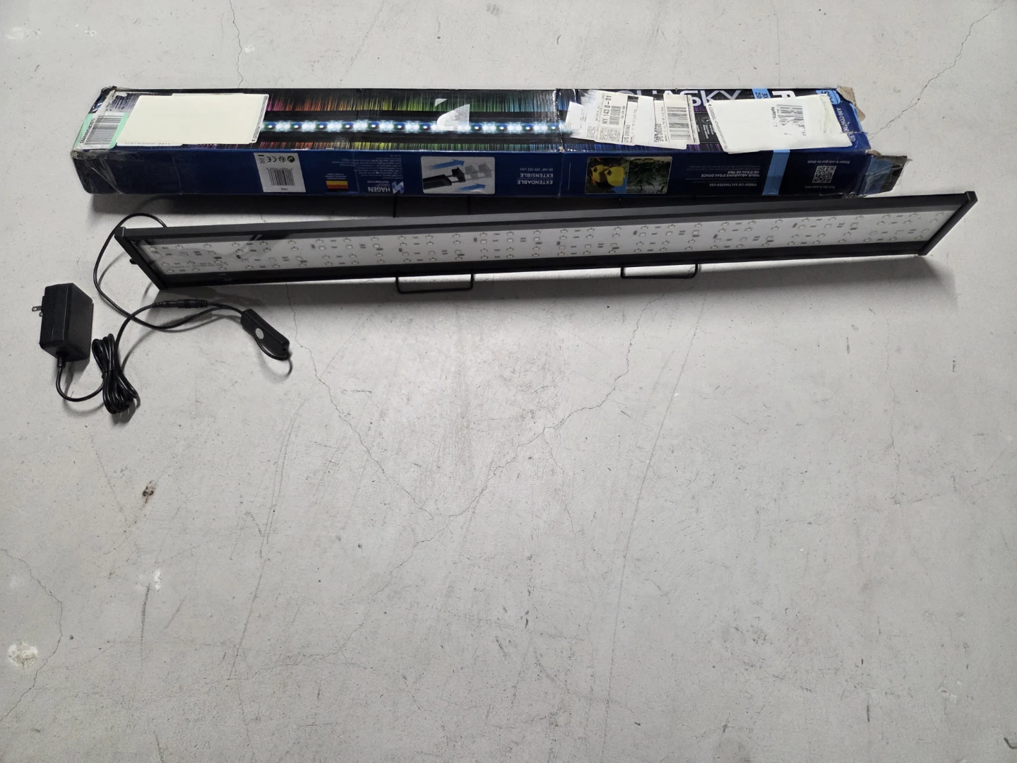 AquaWorld LED Aquarium Light - photo 3