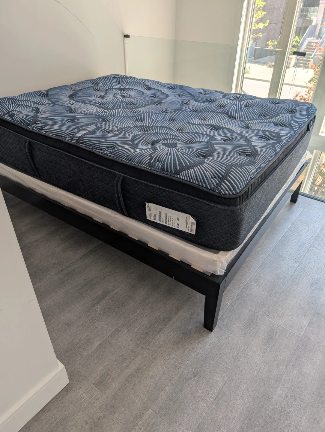 Serta Perfect Sleeper Mattress, Box Spring & Frame