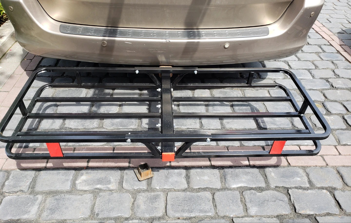 Hitch Mounted Cargo Carrier Rack