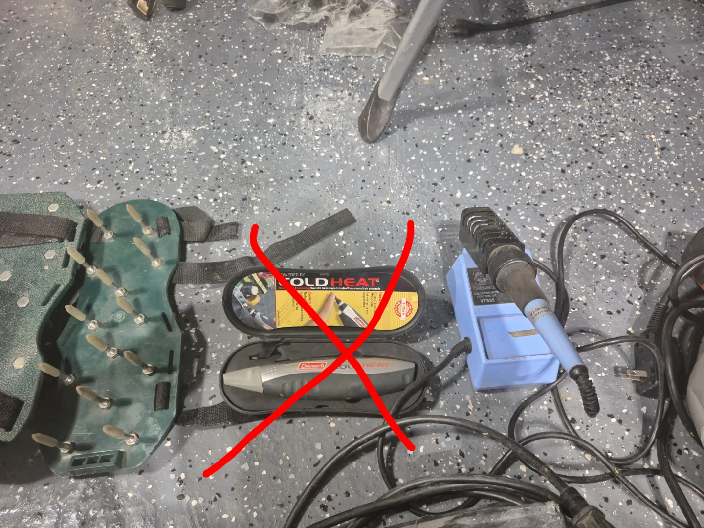 Multiple power and hand tools. - photo 2