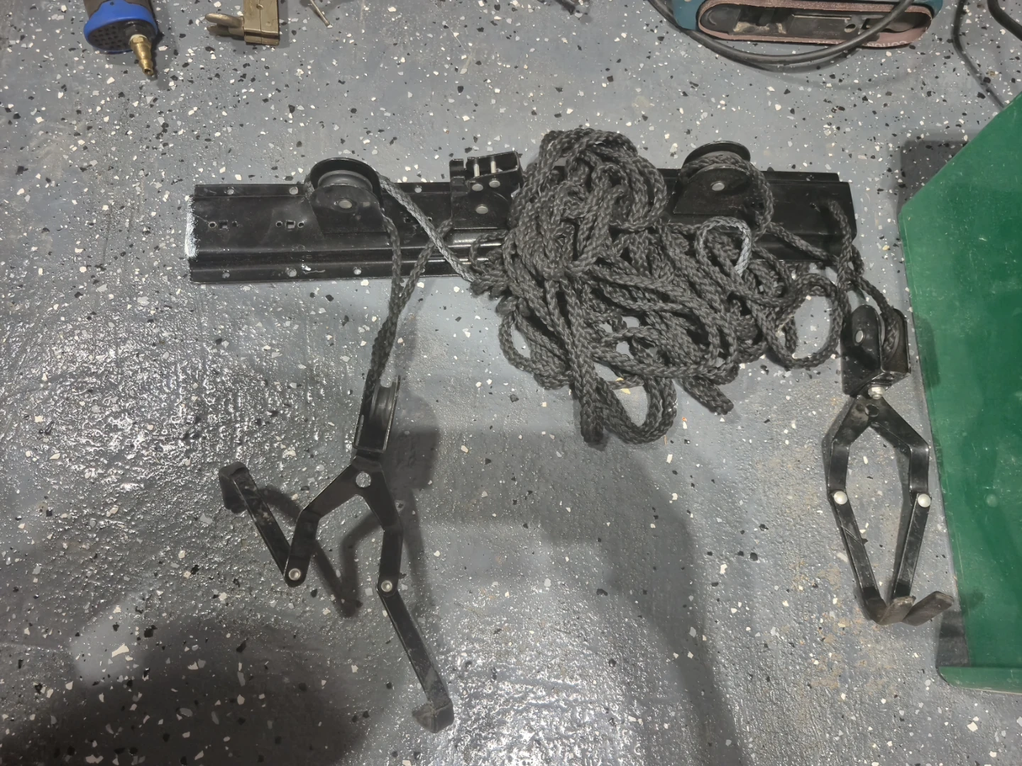 Multiple power and hand tools. - photo 5