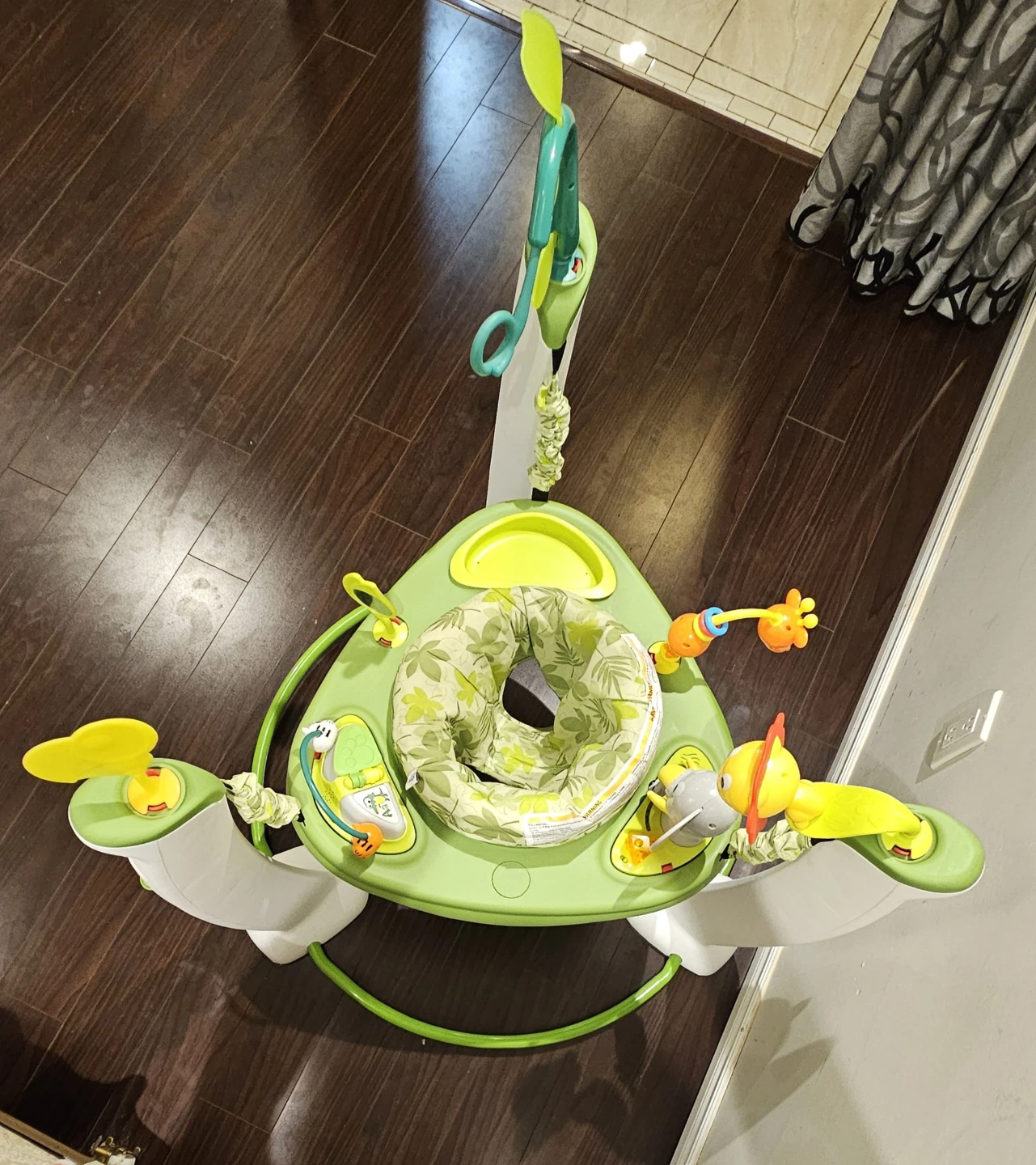 Fisher-Price Jumperoo - photo 2