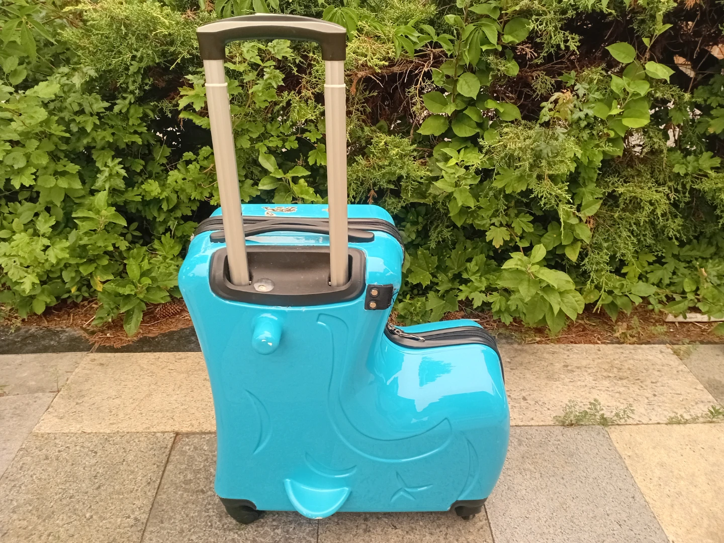 Blue Ride-On Suitcase