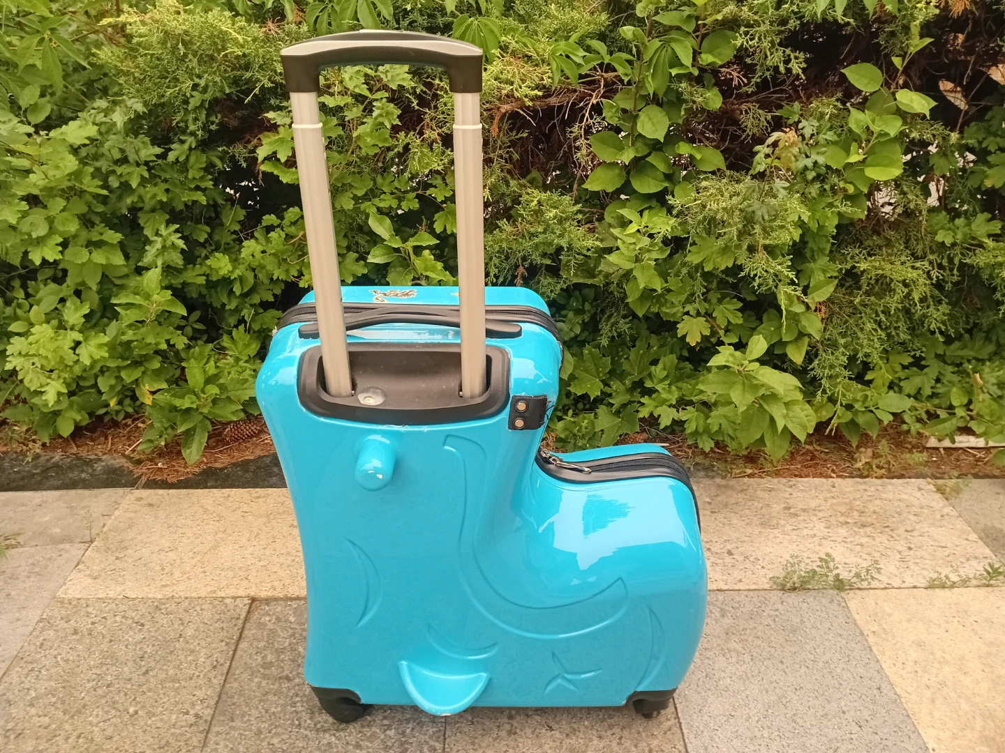Blue Ride-On Suitcase - photo 3