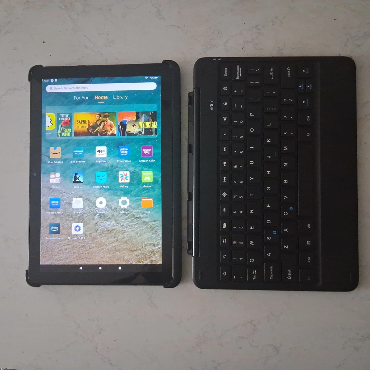 Fire HD 10 Tablet - photo 3