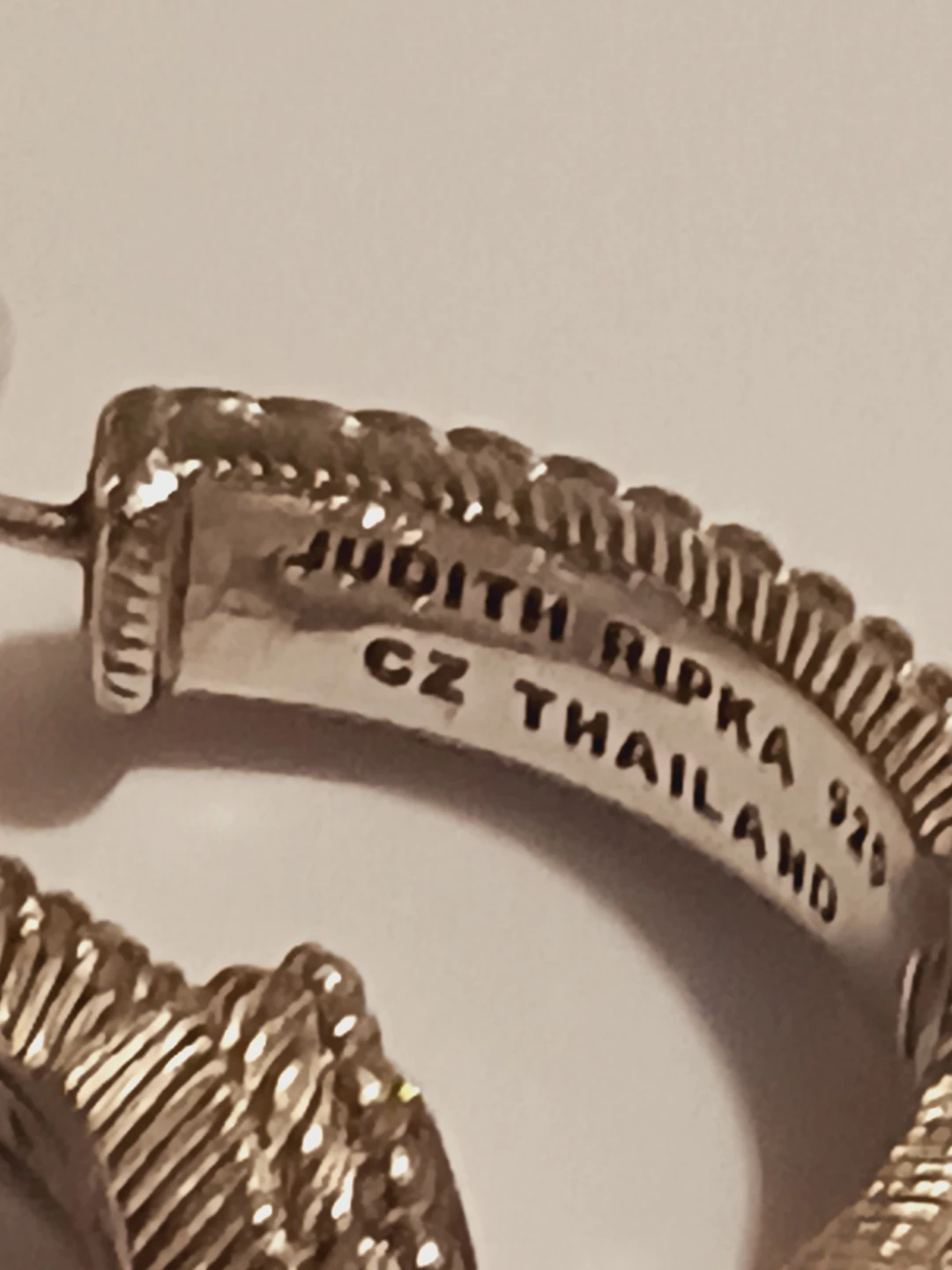 JUDITH RIPKA 925 SIGNED STERLING SILVER HOOP EARRINGS - photo 4